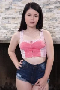 [18+] On Yhivi’s Table (2025) Brazzers Originals English Adult Video 720p HDRip